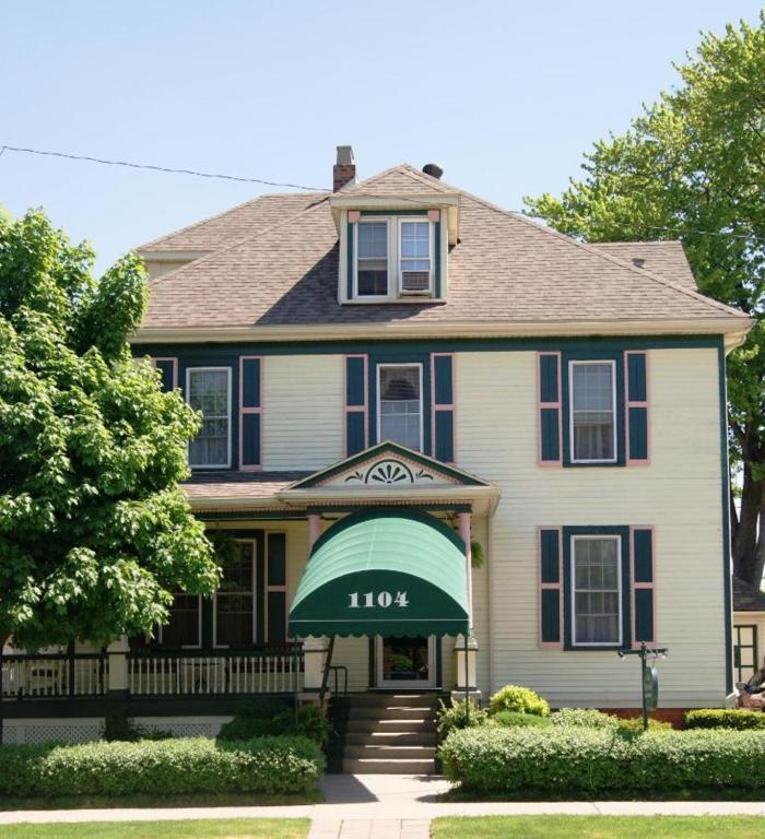 Ye Olde Walkerville Bed&Breakfast Windsor Eksteriør billede