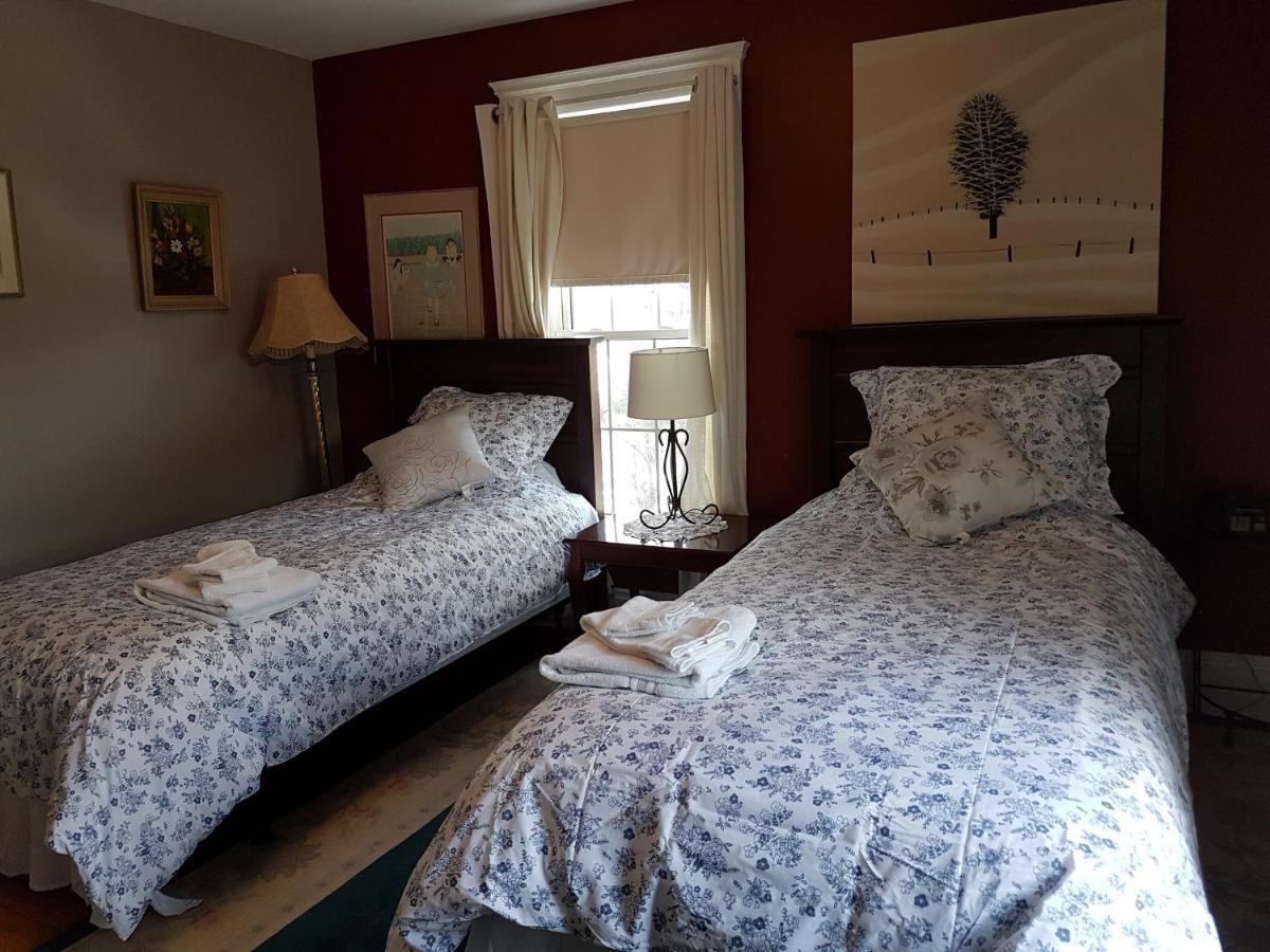 Ye Olde Walkerville Bed&Breakfast Windsor Eksteriør billede