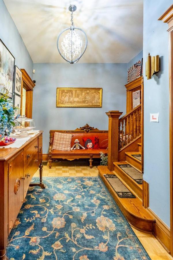 Ye Olde Walkerville Bed&Breakfast Windsor Eksteriør billede