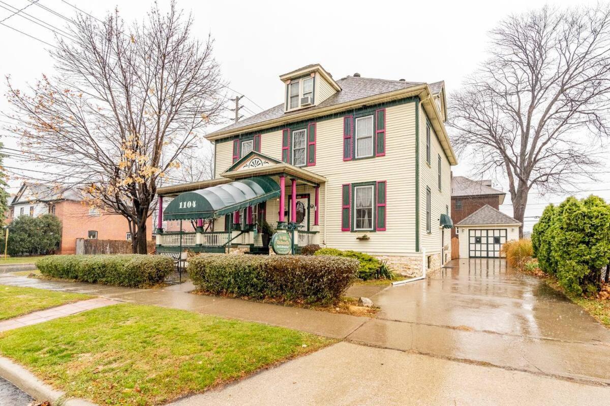 Ye Olde Walkerville Bed&Breakfast Windsor Eksteriør billede